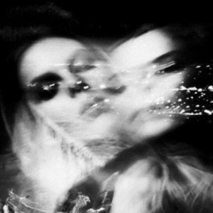 I Break Horses - Warnings in the group OUR PICKS / Album Of The Year 2020 / Bengans Sthlm Årsbästa 2020 at Bengans Skivbutik AB (3770594)