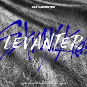 Stray Kids - Clé : LEVANTER - Normal Edition (random) in the group Minishops / K-Pop Minishops / Stray Kids at Bengans Skivbutik AB (3820597)