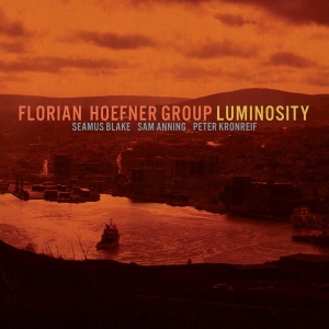 Florian Hofner - Luminosity in the group CD / Jazz at Bengans Skivbutik AB (3920665)