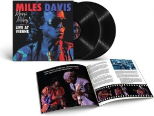 MILES DAVIS - MERCI MILES! LIVE AT VIENNE (V in the group VINYL / Jazz at Bengans Skivbutik AB (4011062)