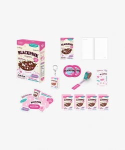 BLACKPINK - 2023 DEBUT ANNIVERSARY CEREAL DECO KIT in the group MERCHANDISE / Merch / K-Pop at Bengans Skivbutik AB (4404832)