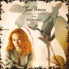 Tori Amos - The Beekeeper in the group Minishops / Tori Amos at Bengans Skivbutik AB (5521530)