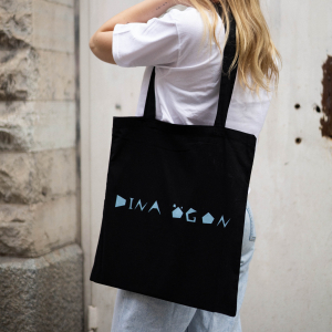 Dina Ögon - Totebag - Black With Blue Logo in the group MERCHANDISE / Merch / RnB-Soul at Bengans Skivbutik AB (5522351)