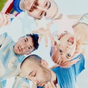 Charly Bliss - Forever (Indie Exclusive, Blue-In-Y in the group OUR PICKS / Friday Releases / Friday the 16th of August at Bengans Skivbutik AB (5540123)