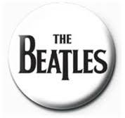 The Beatles  - Black Logo Pinbadge in the group MERCHANDISE / Merch / Pop-Rock at Bengans Skivbutik AB (5556241)