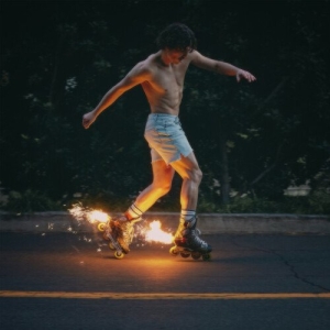 Benson Boone - Fireworks & Rollerblades in the group OUR PICKS / Friday Releases / Friday the 26th of July 2024 at Bengans Skivbutik AB (5557873)