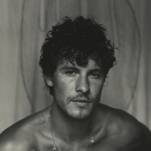 Shawn Mendes - Shawn (Vinyl) in the group OUR PICKS / Friday Releases / Friday the 15th of november 2024 at Bengans Skivbutik AB (5561288)