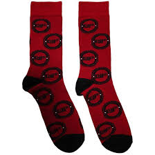 Kiss - Buzzsaw Logo Patt Red Socks (Eu 39-45) in the group MERCHANDISE / Merch / Hårdrock at Bengans Skivbutik AB (5564502)