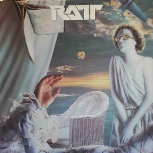 Ratt - Reach For The Sky in the group OUR PICKS / Friday Releases / Friday the 25th october 2024 at Bengans Skivbutik AB (5566875)