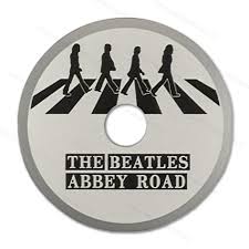 The Beatles - Abbey Road 45 Adaptor in the group OTHER / Vinyltillbehör / Övrigt at Bengans Skivbutik AB (5573629)