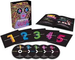 Various Artists - Oh Yes We Can Love - A History Of Glamrock in the group CD / Pop-Rock at Bengans Skivbutik AB (5591462)